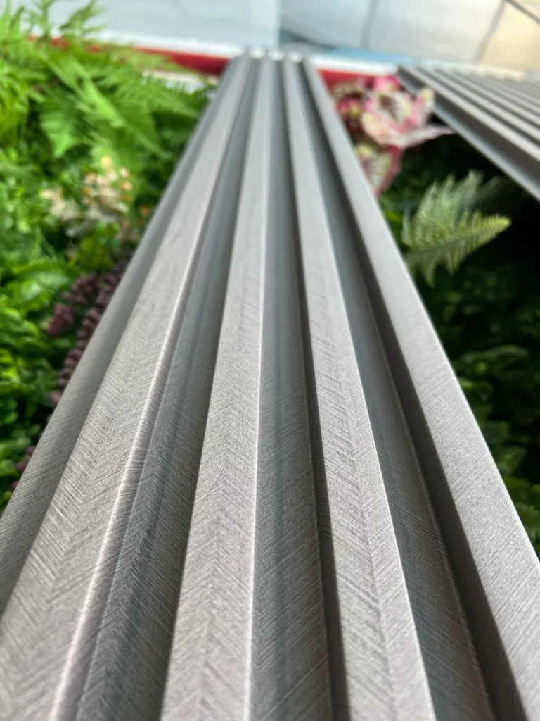 Listones de PVC Grey Wood Espiga