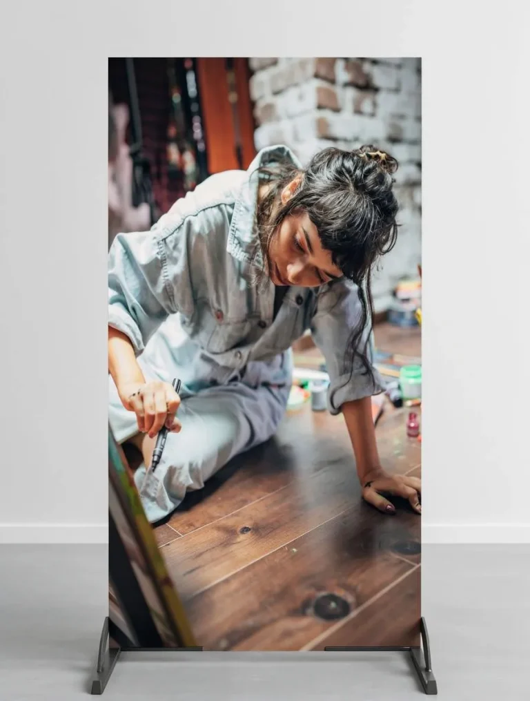 Placa decorativa personalizada de pintora