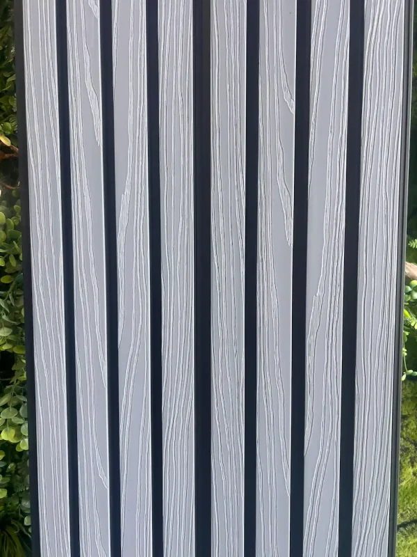 Listones de PVC exterior gris 2
