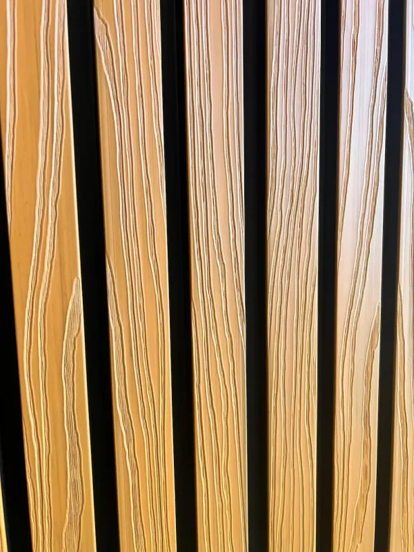 Listones de PVC exterior roble 1